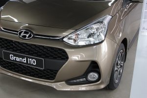 Đèn pha của Hyundai Grand i10 2020 MTbản đủ