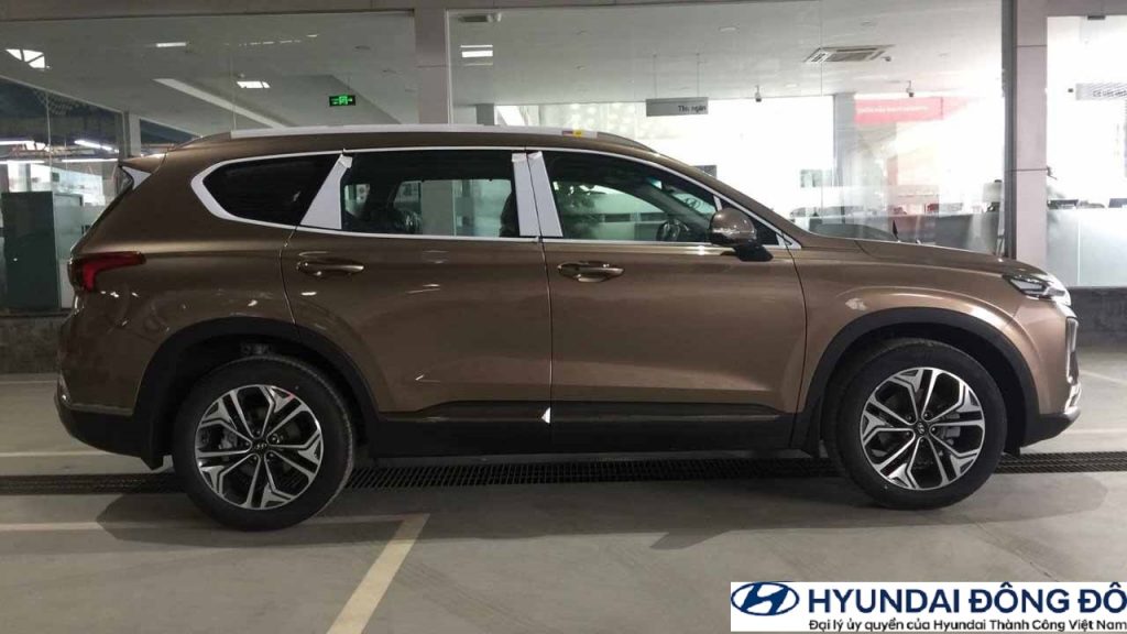 Huyndai Santafe 2019 màu cát lịch lãm