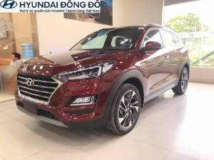 Tucson bản tiêu chuẩn 2019 màu đỏ năng động
