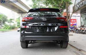 Cốp xe Tucson 2019 bản tiêu chuẩn
