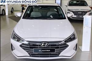 Chính diện Elantra 2019 2.0 a.t