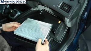 Vệ sinh lọc gió điều hòa Hyundai